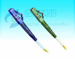 光纤连接器与射频同轴连接器的区别